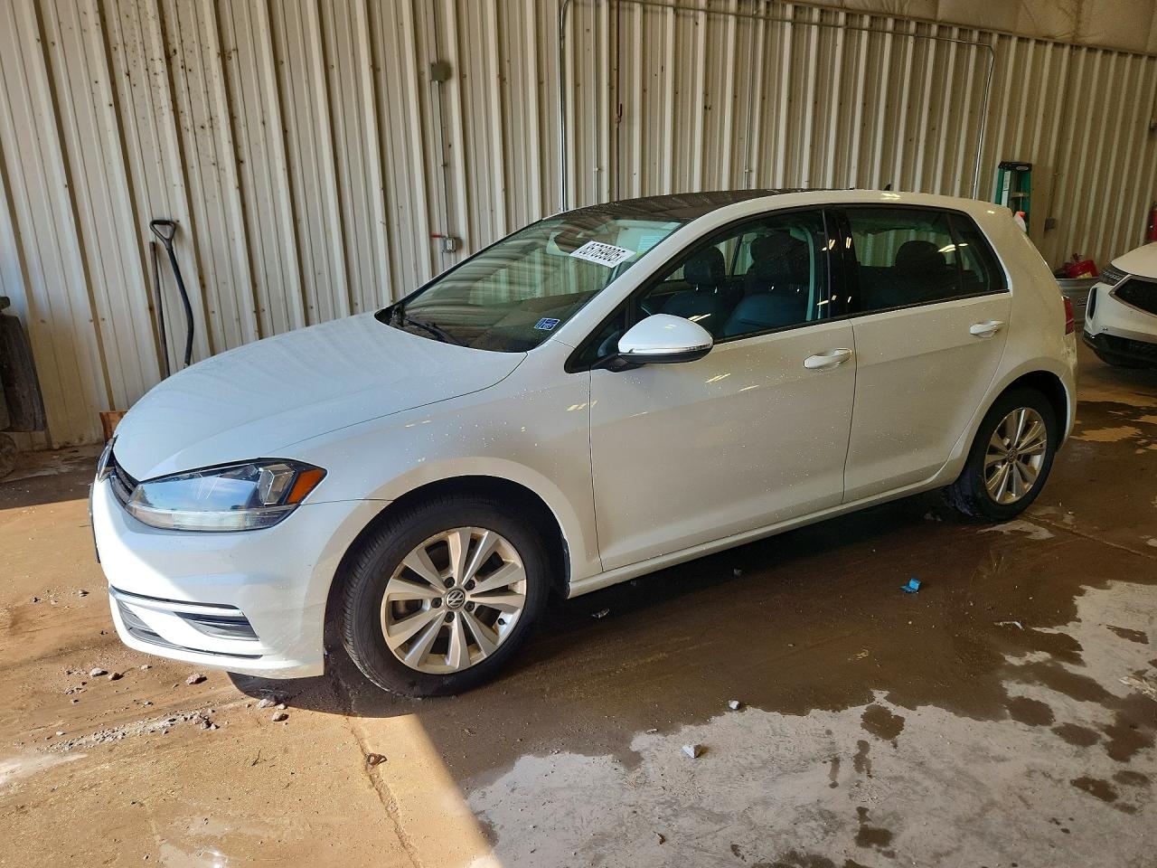 2020 Volkswagen Golf TSI, VIN 3VWG57AU2LM005712 — Side