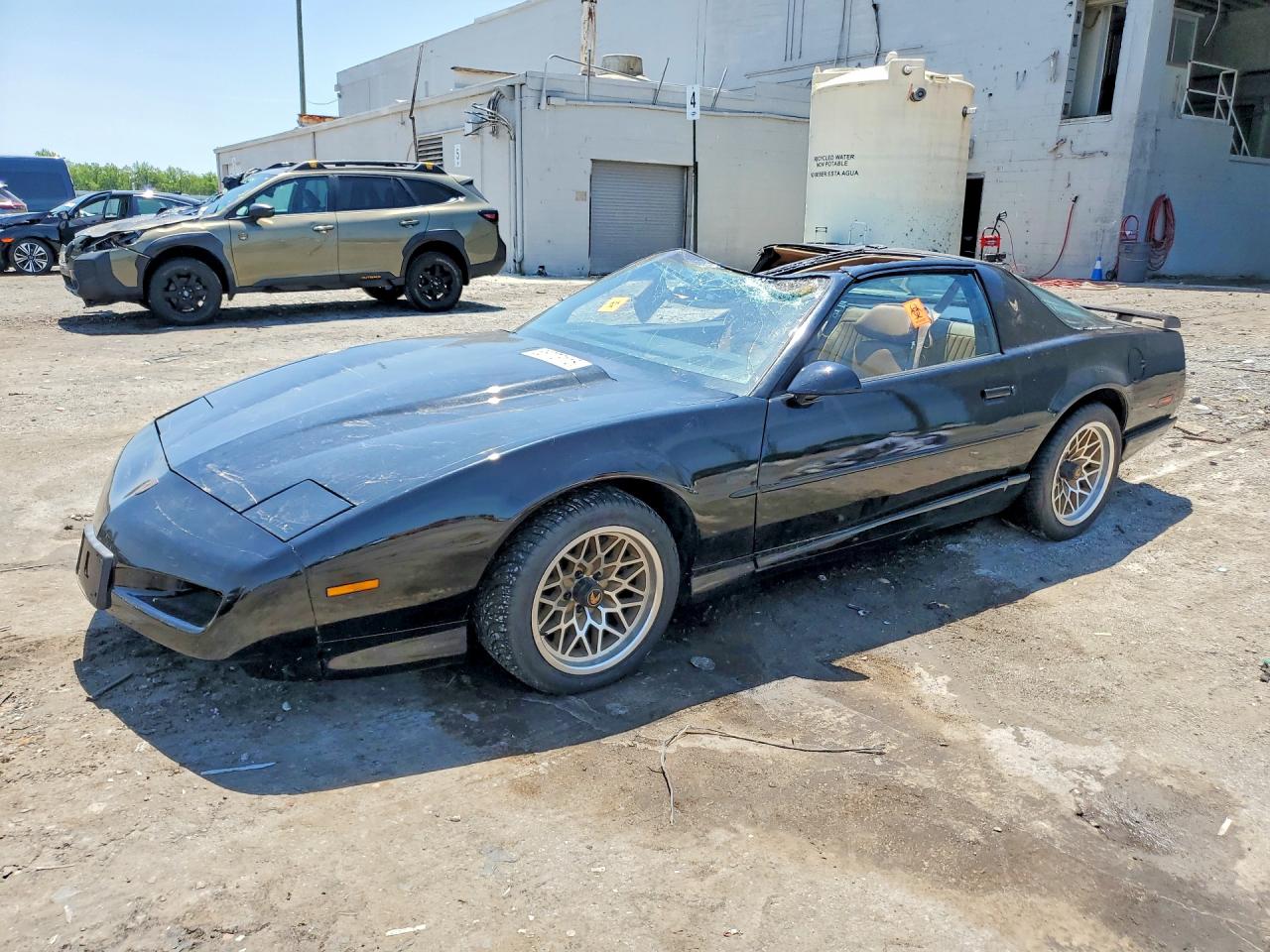 1991 Pontiac Firebird, VIN 1G2FW23F2ML230569 — Roof