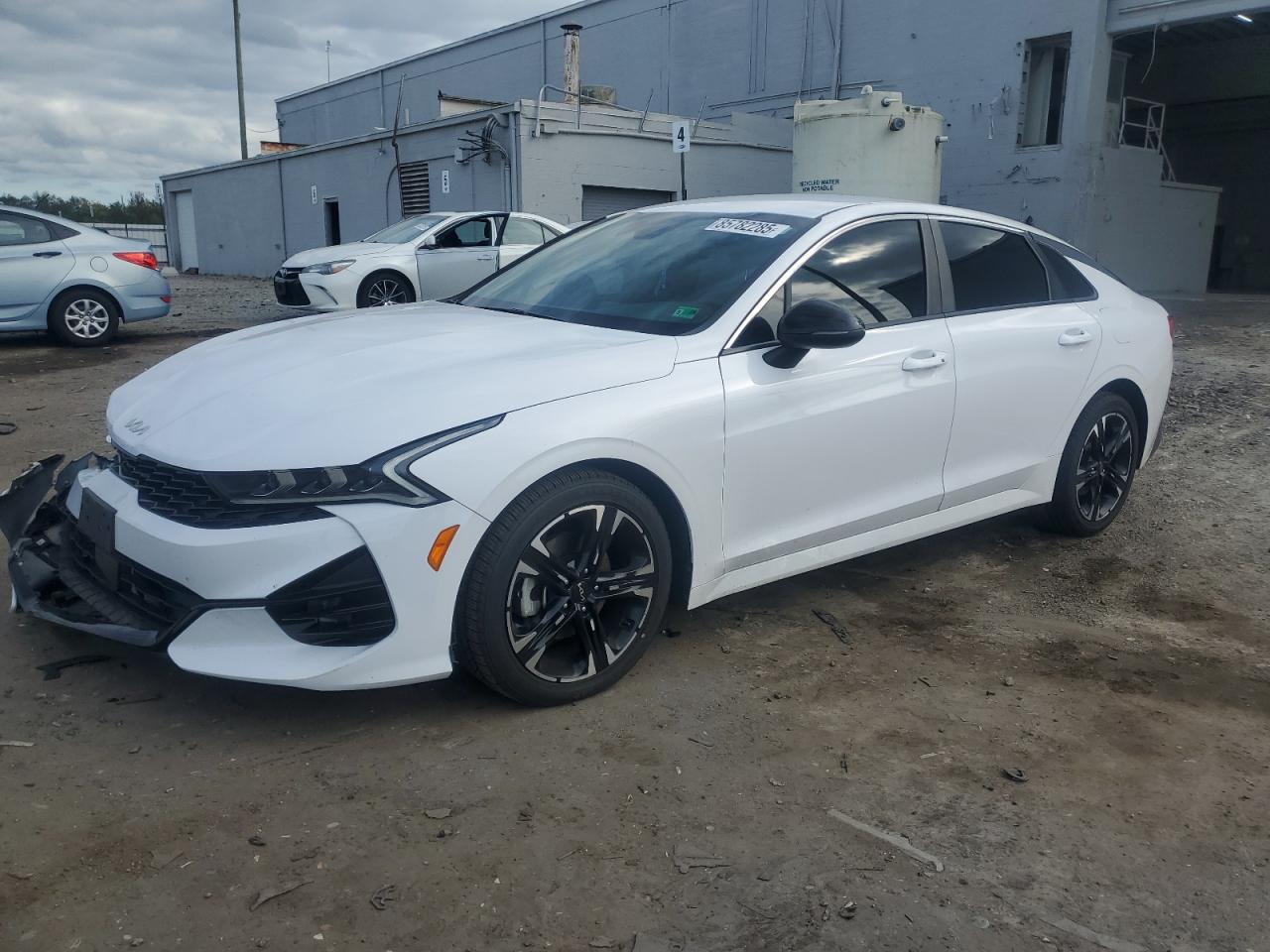 2023 Kia K5 GT-Line, VIN 5XXG64J23PG212727 — Front end