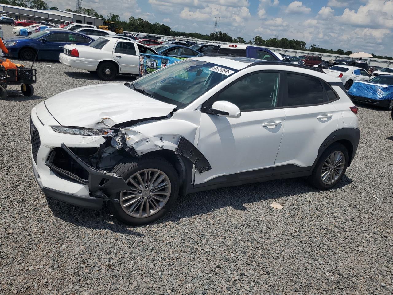 2021 Hyundai Kona SEL Plus, VIN KM8K62AA0MU736005 — Front end