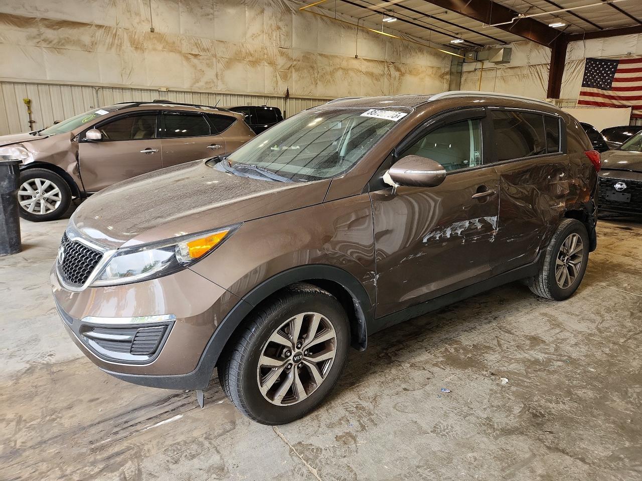 2014 Kia Sportage LX, VIN KNDPB3AC4E7611568 — Side