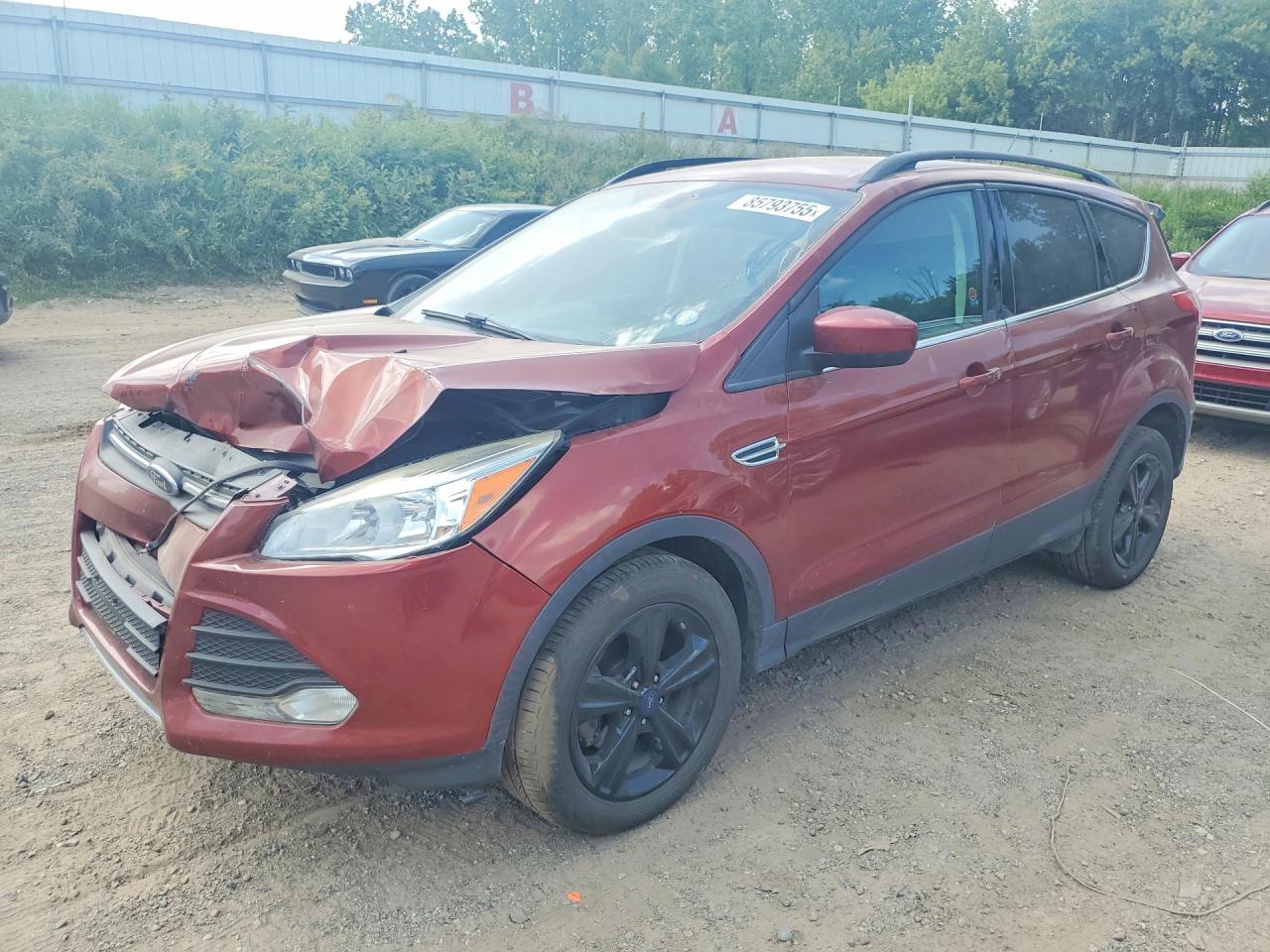 2015 Ford Escape SE, VIN 1FMCU0GX1FUC68458 — Front end