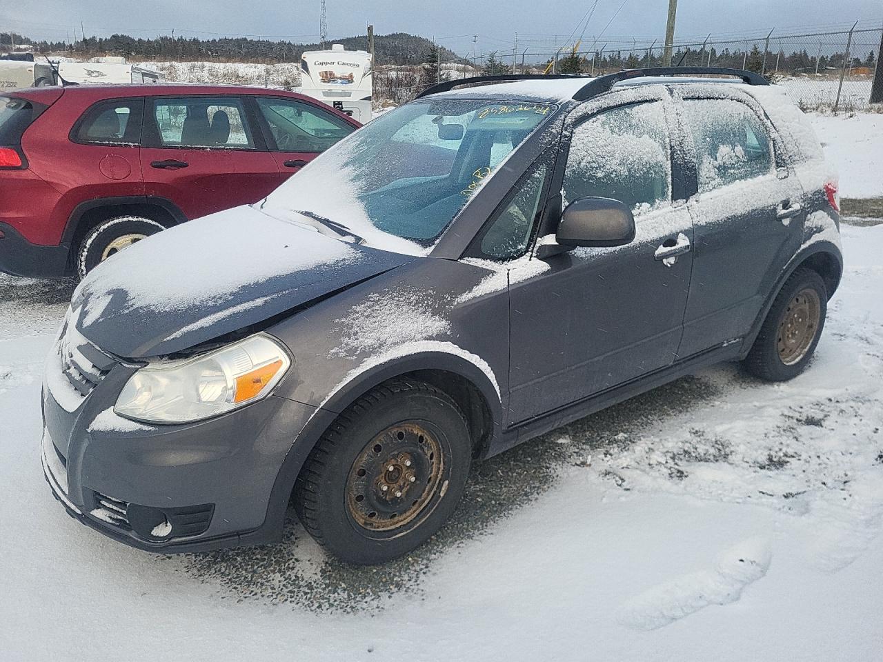 2013 Suzuki SX4, VIN JS2YA5A34D6100052 — Front end