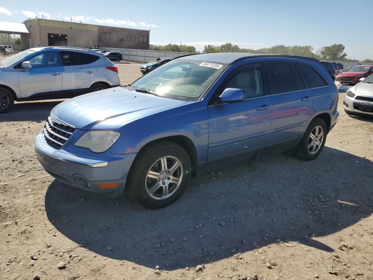 2007 Chrysler Pacifica Touring, VIN 2A8GM68X47R140259 — Minor dents and scratches