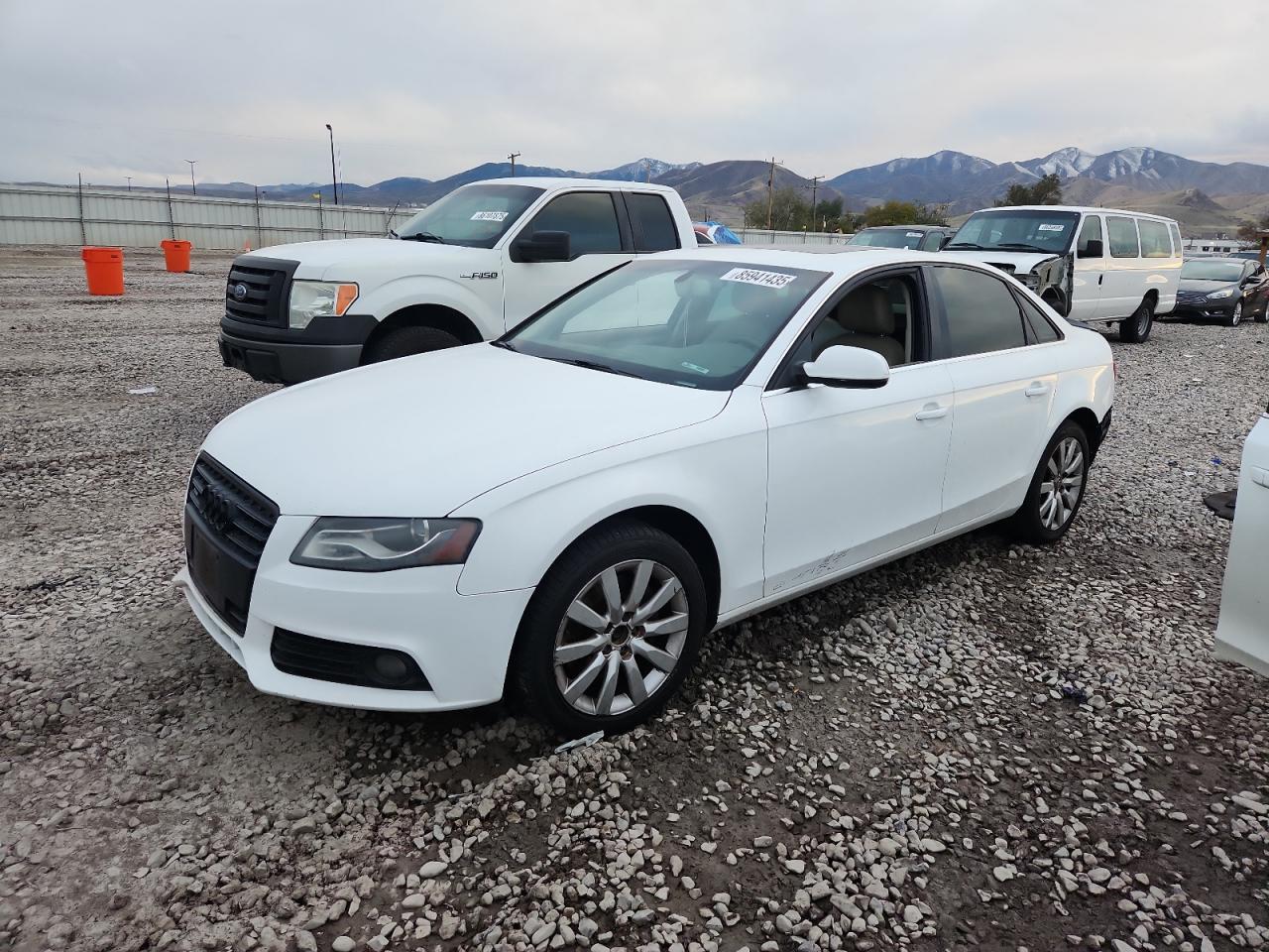 2011 Audi A4 Premium Plus, VIN WAUFFAFL1BN025721 — Зад