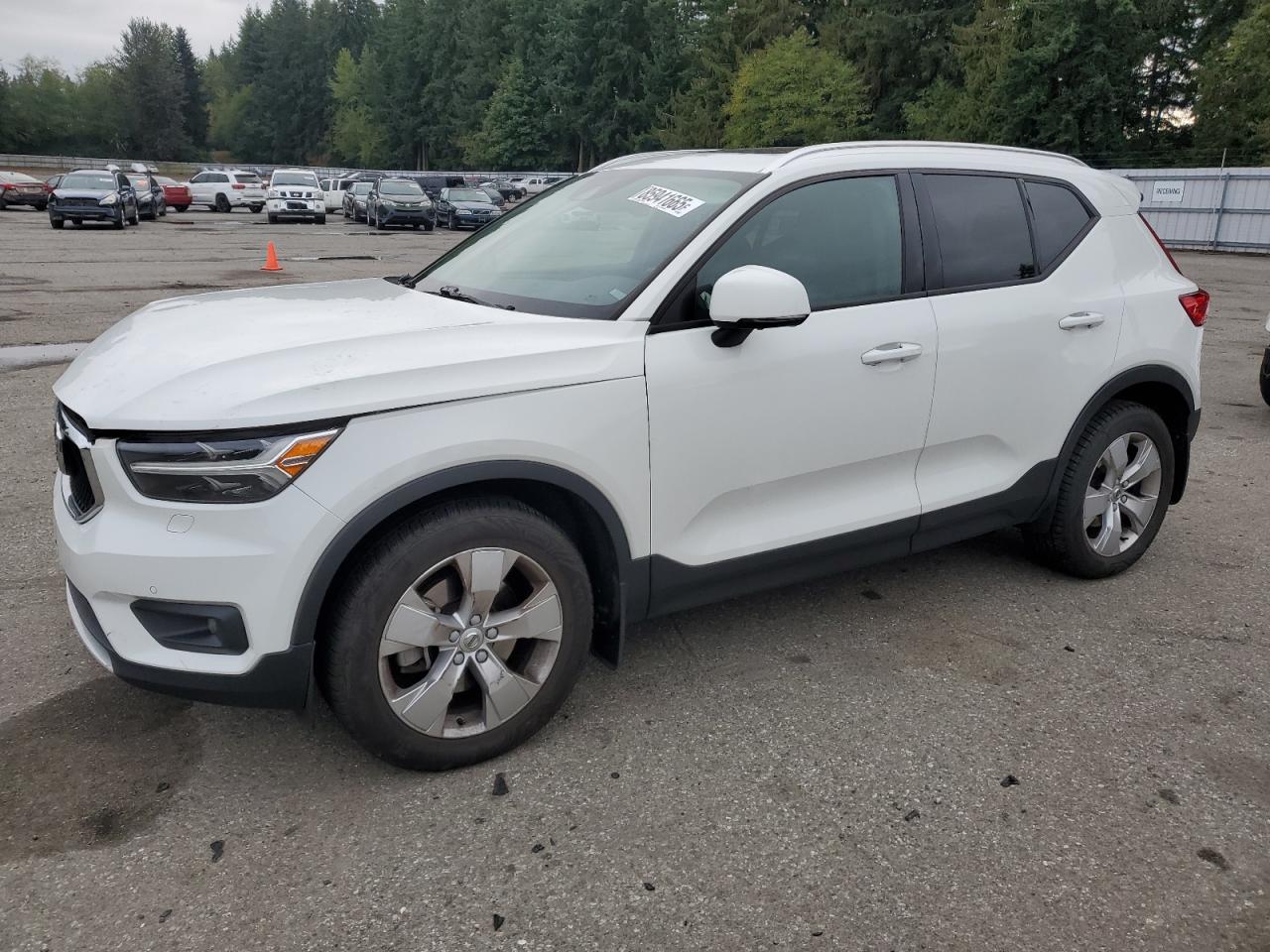 2020 Volvo XC40 Momentum, VIN YV4162UK4L2185024 — Frame damage