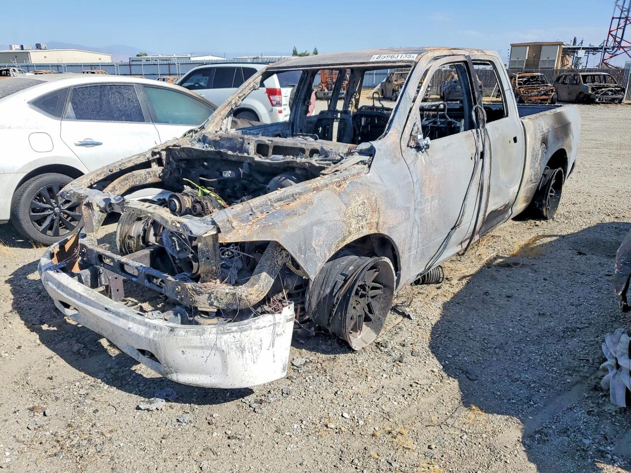 2013 Ram 1500 SLT, VIN 1C6RR6GP2DS529518 — Burn