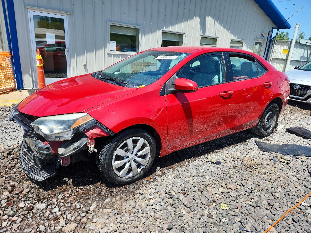 2016 Toyota Corolla LE, VIN 2T1BURHE7GC627022 — Front end