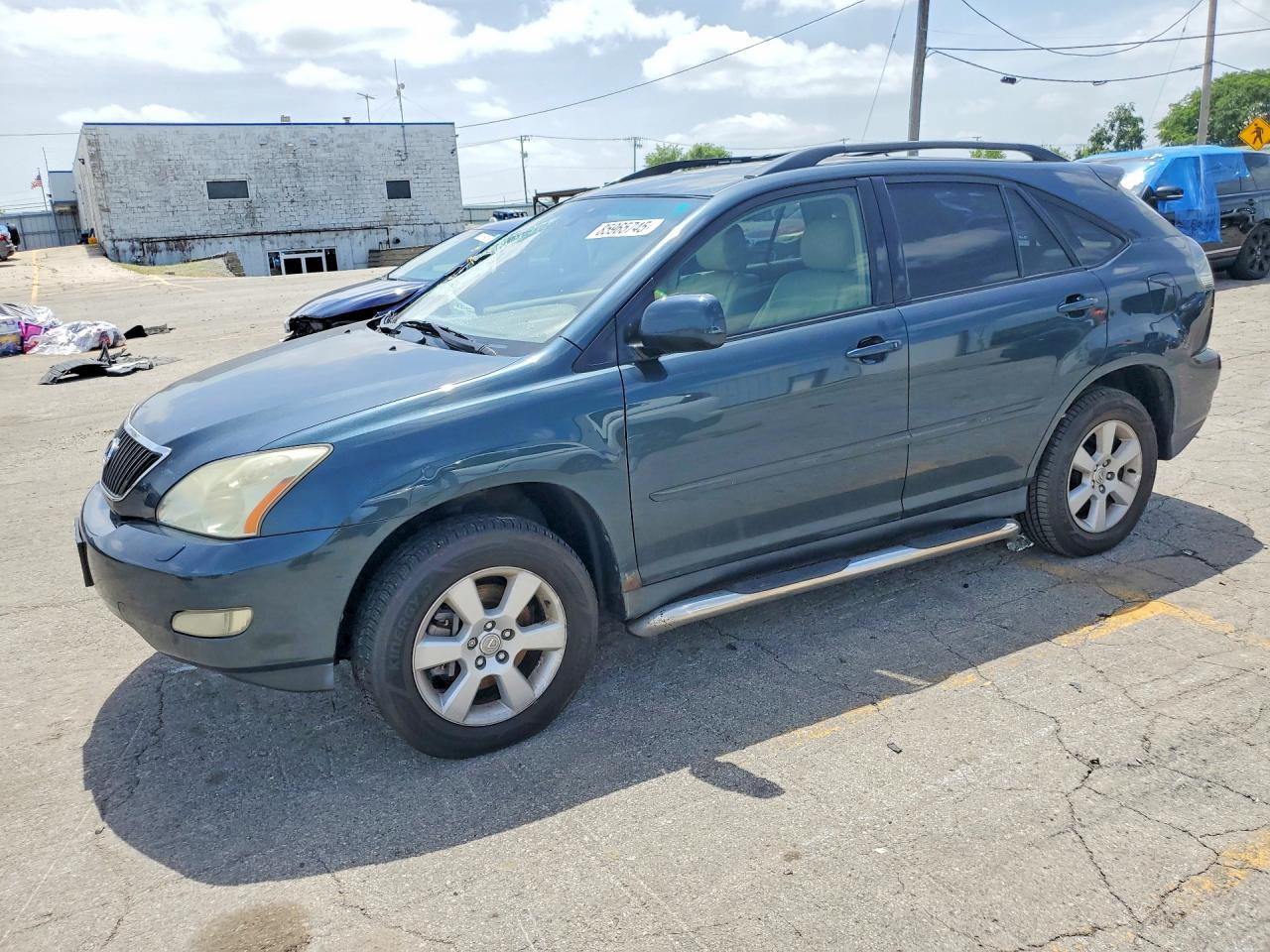 2004 Lexus RX 330, VIN JTJHA31U440065150 — Roof