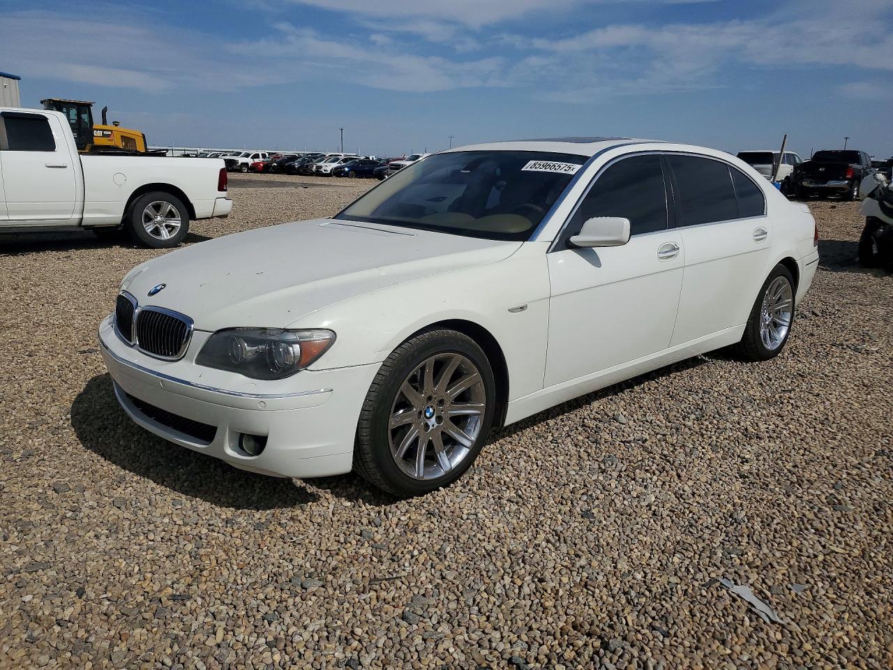 2006 BMW 7 Series 750Li, VIN WBAHN83556DT63581 — Minor dents and scratches