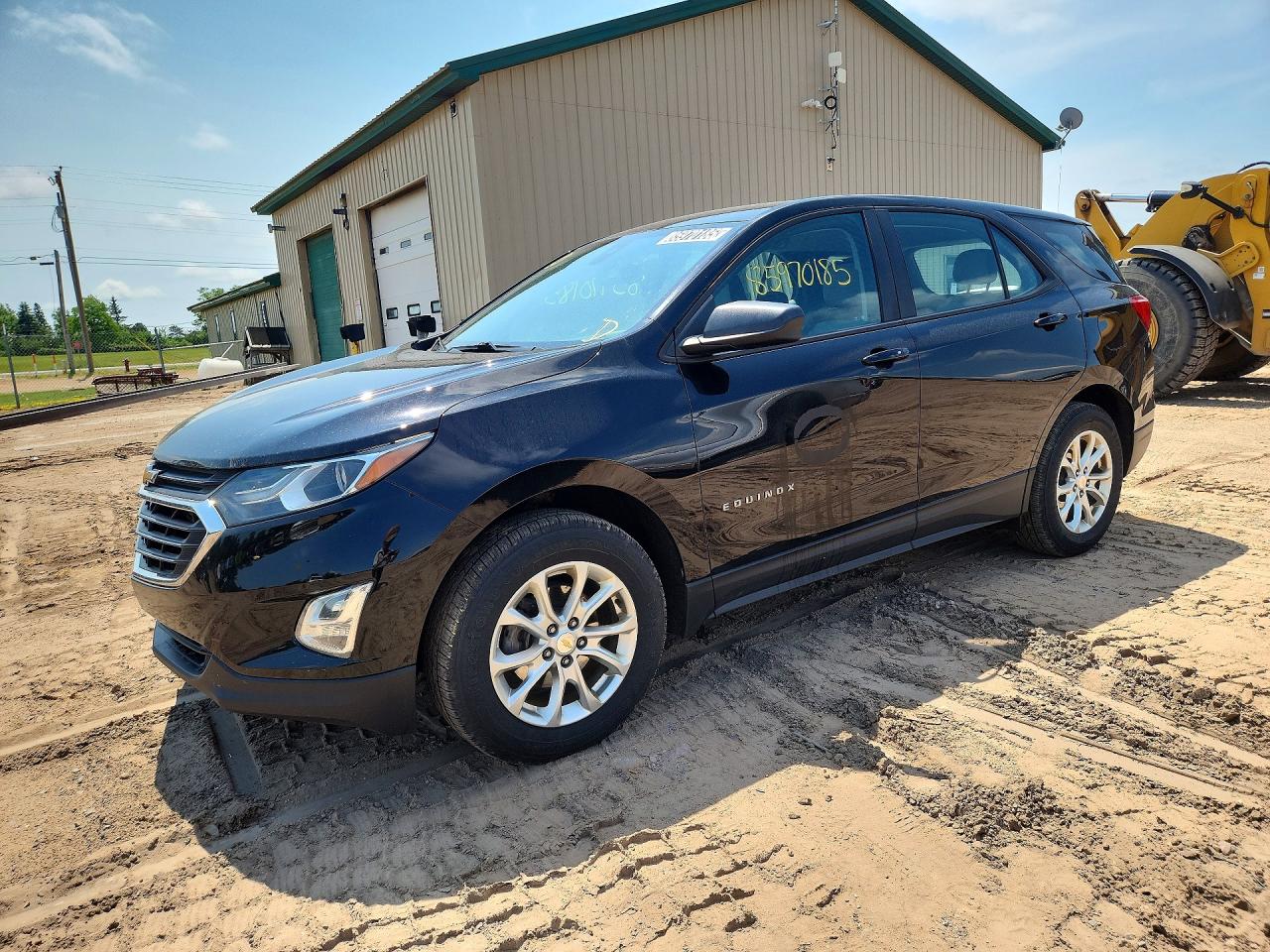 2020 Chevrolet Equinox LS, VIN 2GNAXHEV4L6229853 — Normal wear