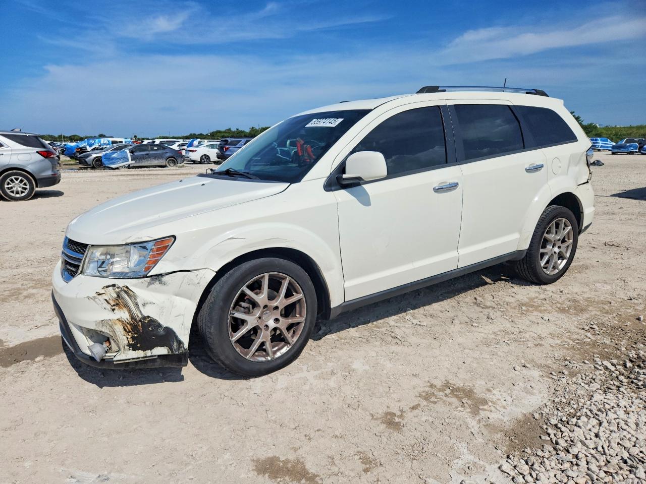 2011 Dodge Journey Crew, VIN 3D4PG3FG6BT551137 — Front end