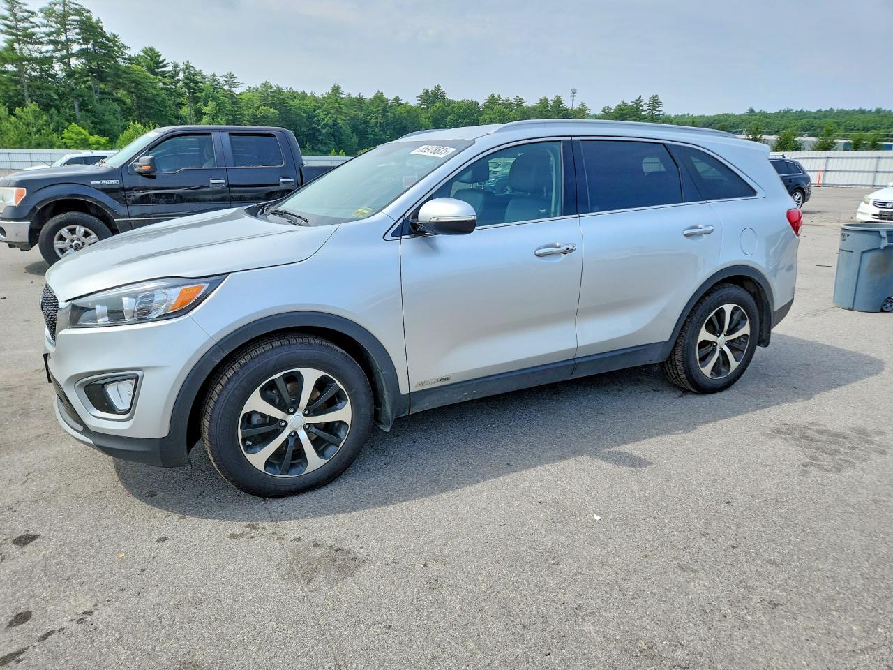 2017 Kia Sorento EX, VIN 5XYPHDA51HG235960 — Mechanical
