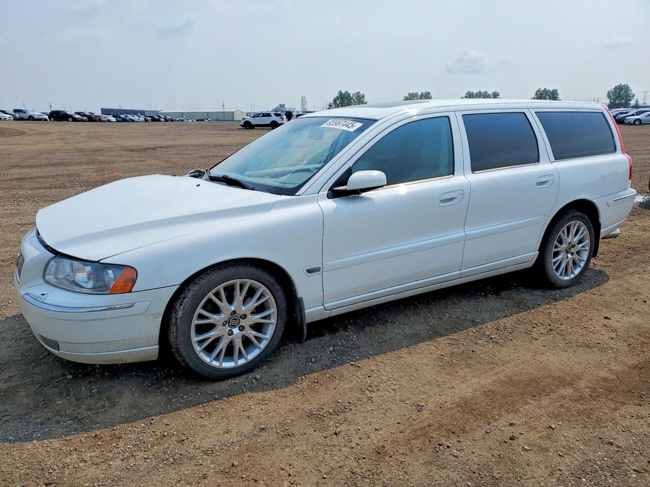 2005 Volvo V70, VIN YV1SW547652484970 — Перед
