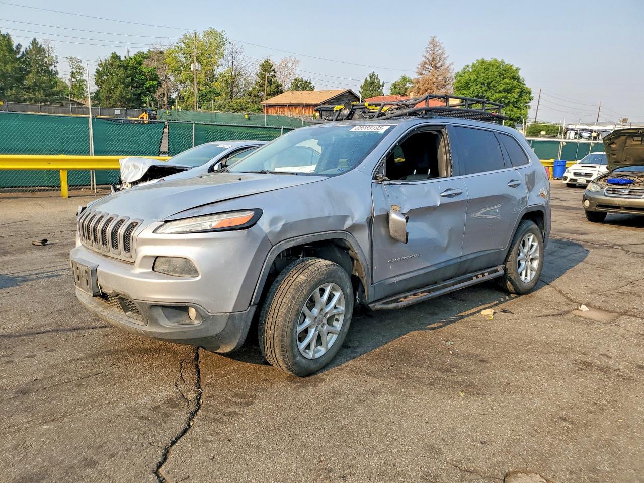 2014 Jeep Cherokee Latitude, VIN 1C4PJMCS5EW208055 — Опрокидывание