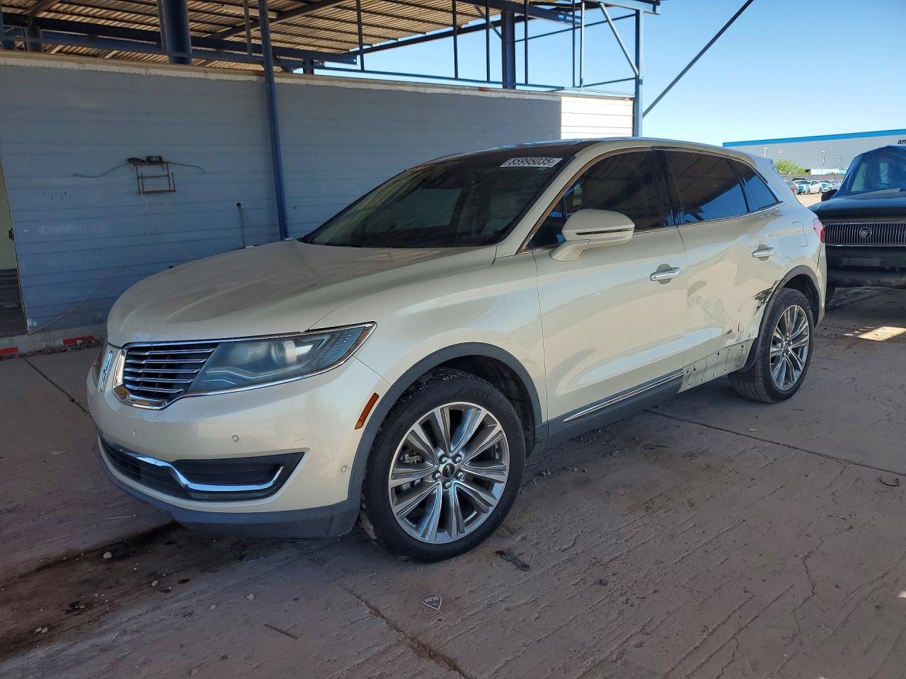 2016 Lincoln MKX Reserve, VIN 2LMTJ8LP8GBL52348 — Бок
