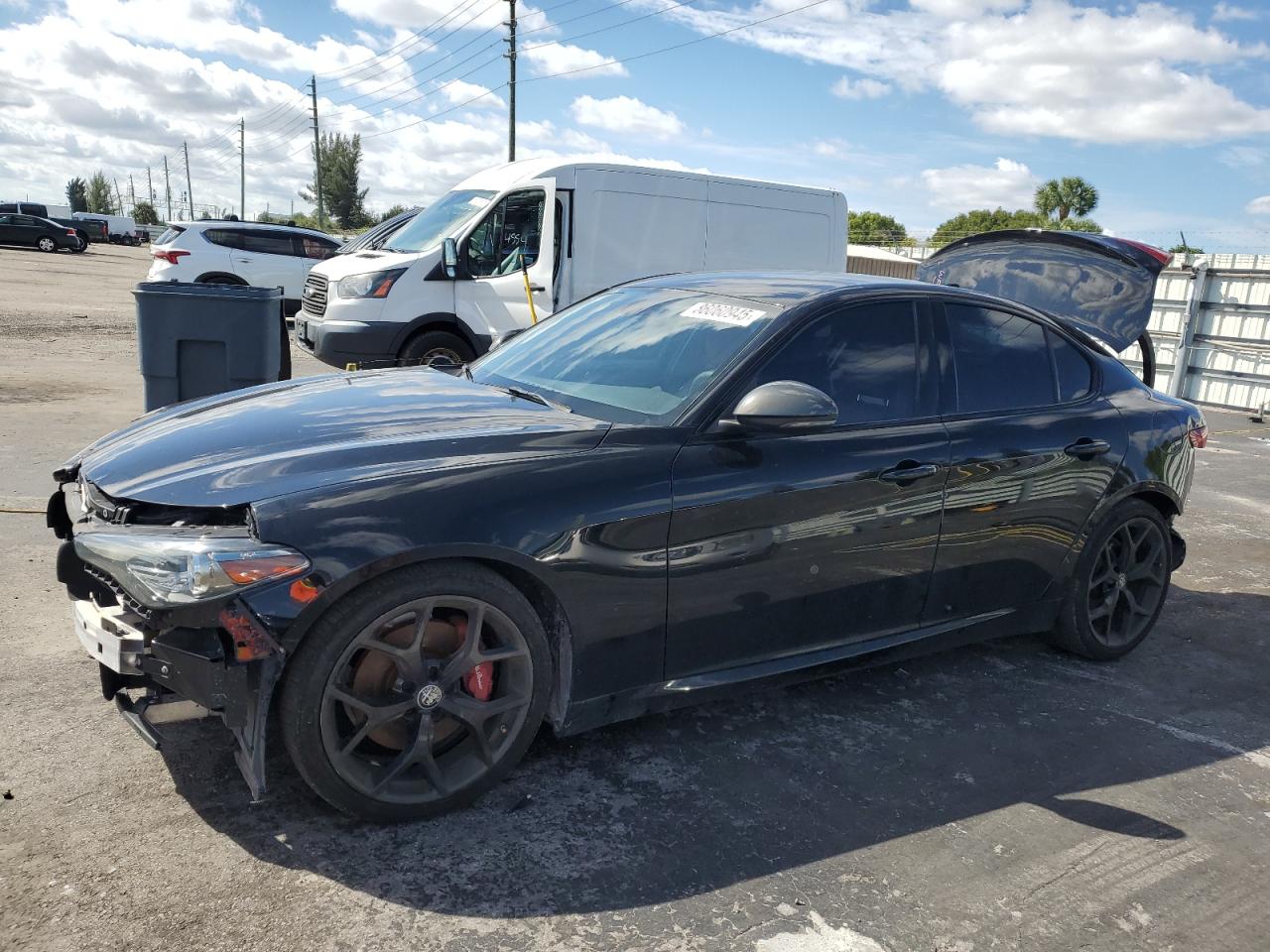 2019 Alfa Romeo Giulia, VIN ZARFAMAN2K7622530 — Rear end