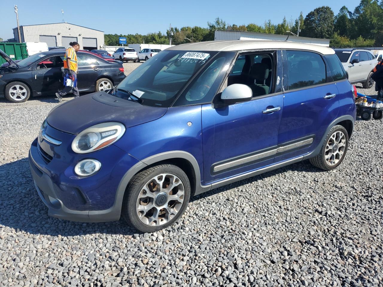 2015 FIAT 500L Urbana Trekking, VIN ZFBCFADH0FZ034528 — Normal wear