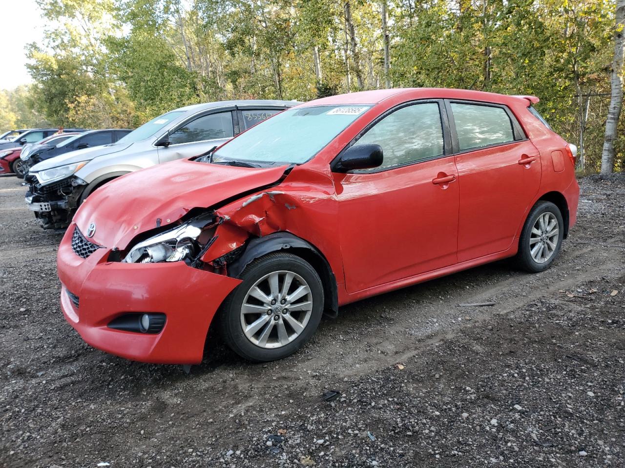 2010 Toyota Matrix, VIN 2T1KU4EE8AC216095 — Front end