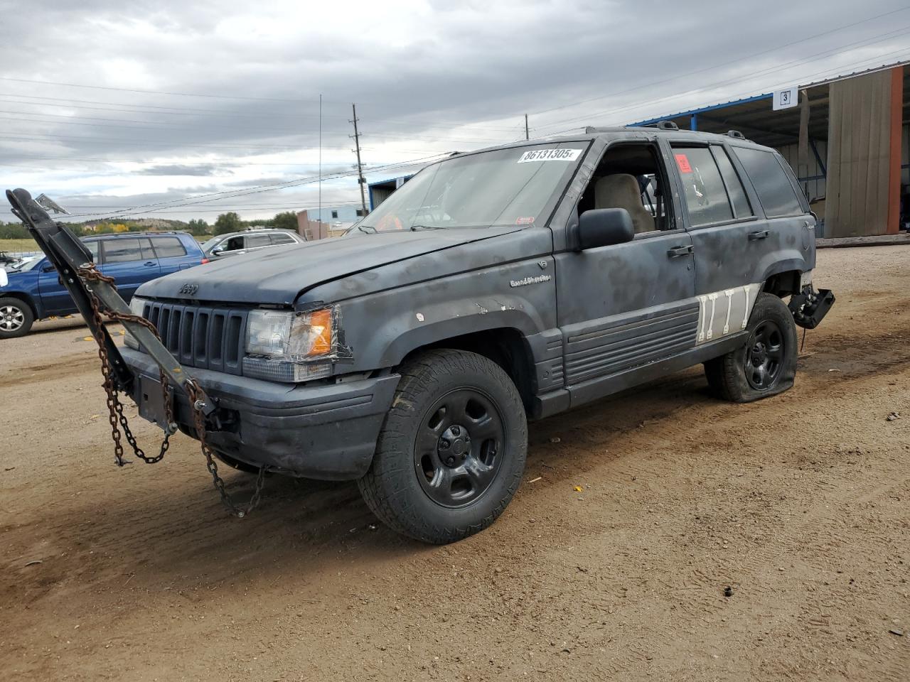 1994 Jeep Grand Cherokee Laredo, VIN 1J4GZ58S5RC351922 — Rear end