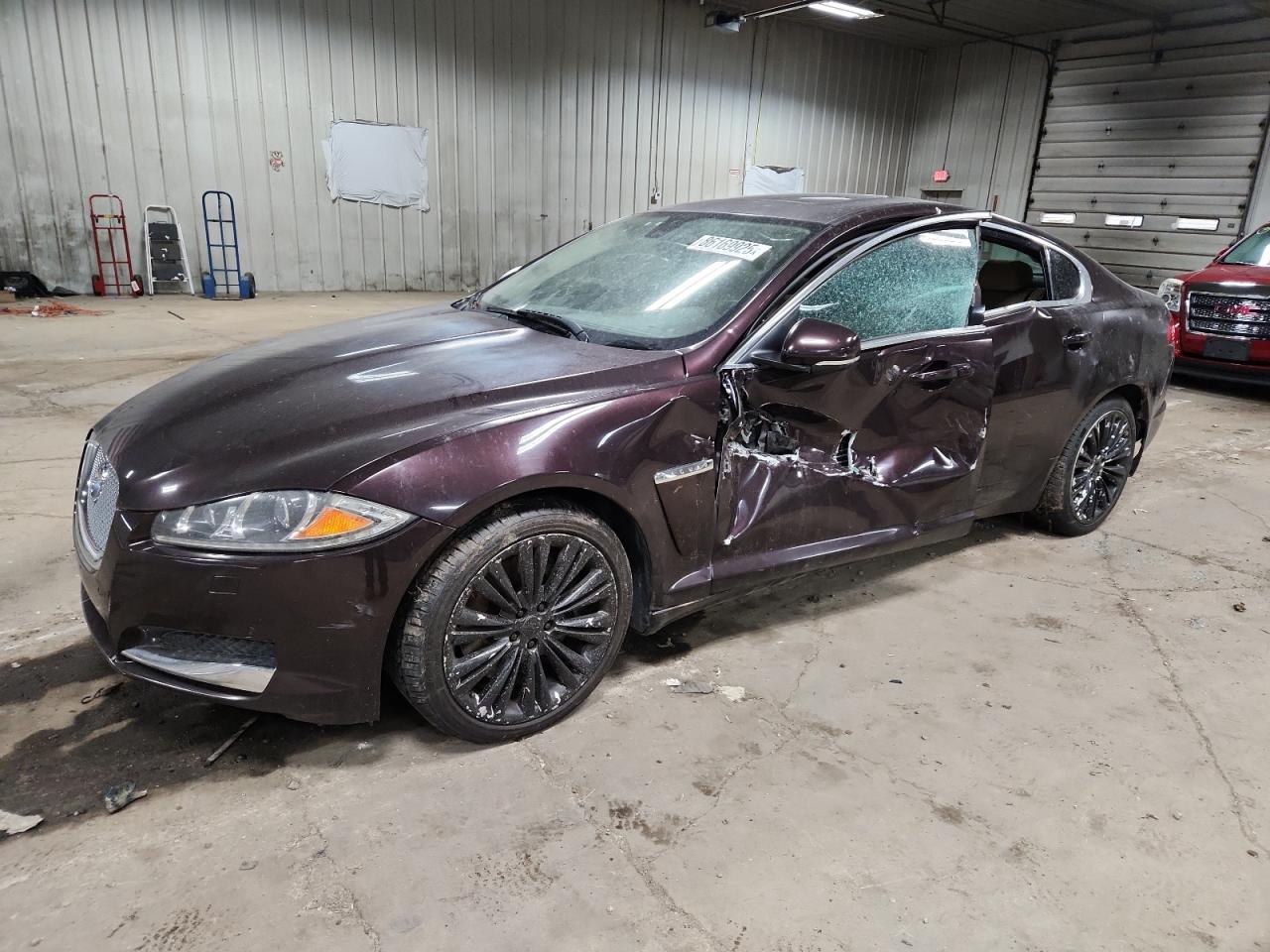 2012 Jaguar XF Portfolio, VIN SAJWA0HB7CLS33651 — Side