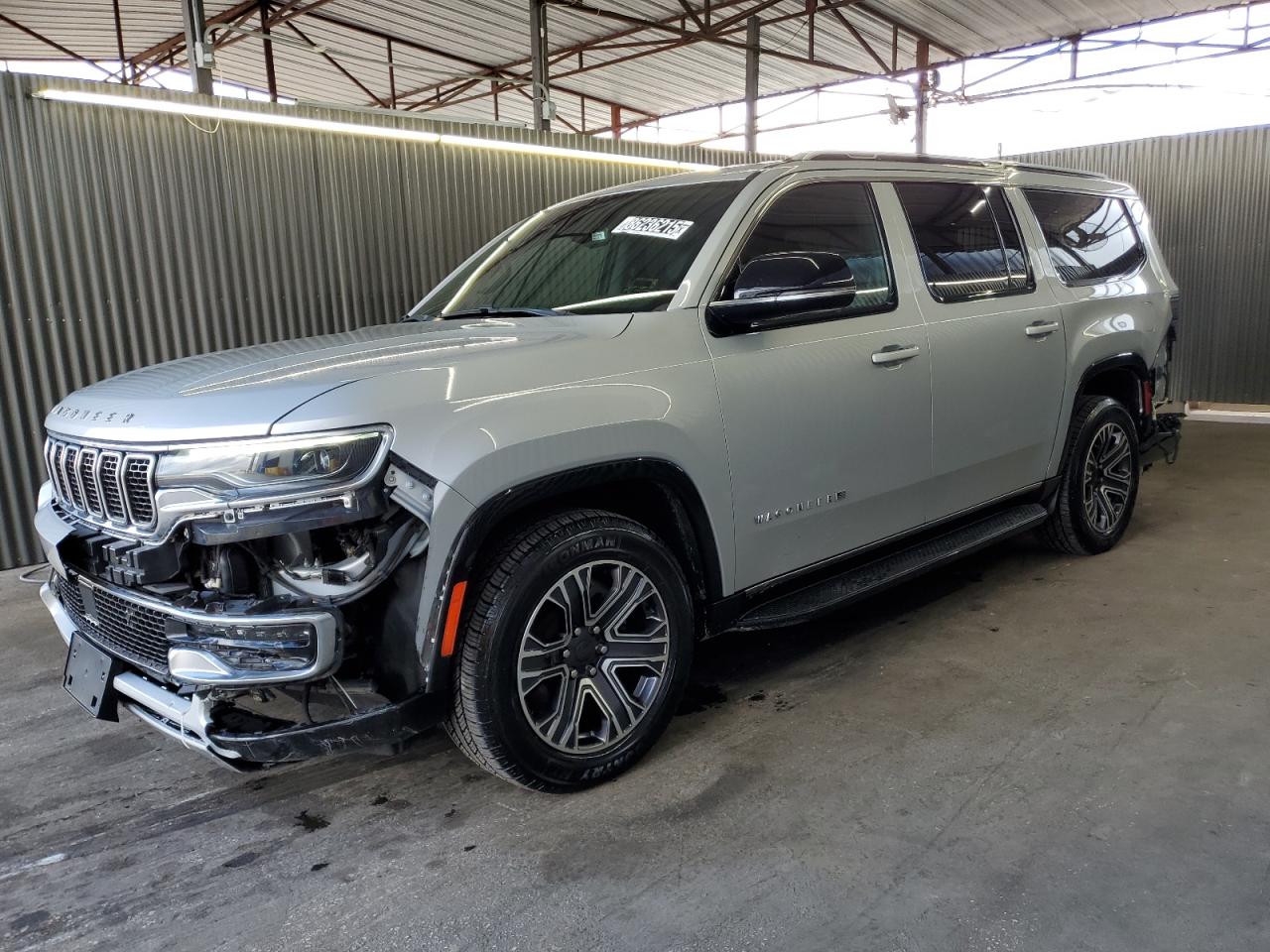 2024 Jeep Wagoneer Series II, VIN 1C4SJSBP8RS110064 — Зад