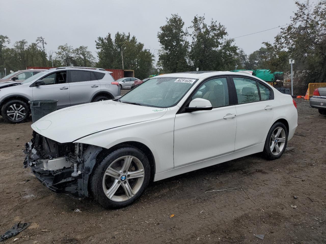 2014 BMW 3 Series 328i xDrive, VIN WBA3B3C50EJ981431 — Front end