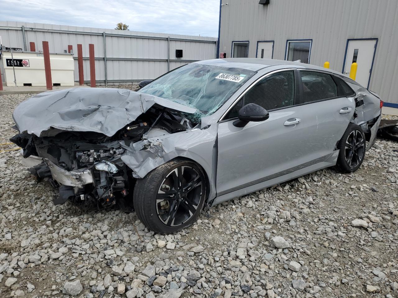 2023 Kia K5 GT-Line, VIN 5XXG64J29PG217320 — Front end