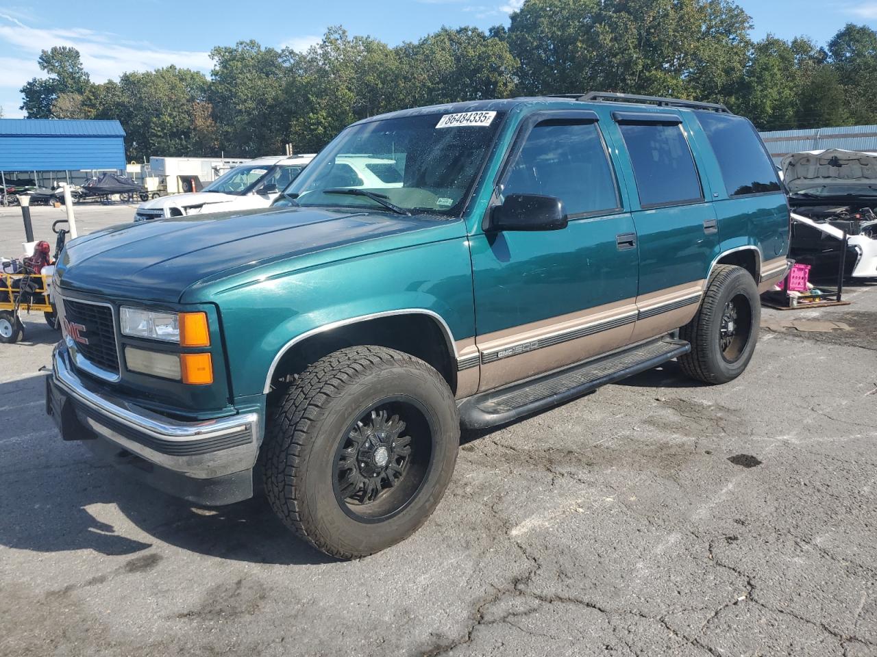 1998 GMC Yukon, VIN 1GKEK13R7WJ719866 — Front end