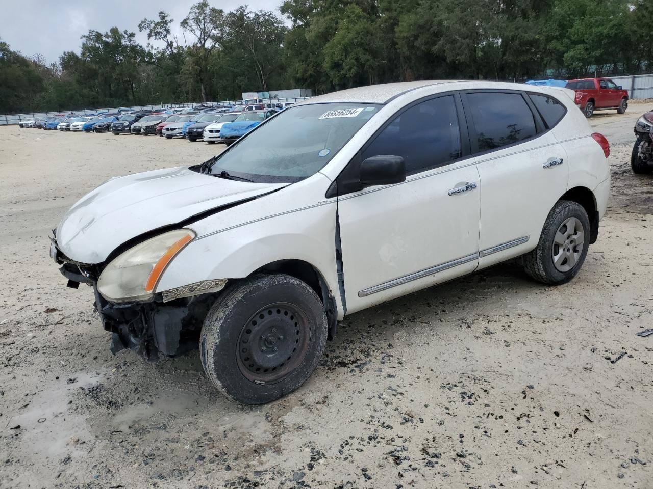 2013 Nissan Rogue S, VIN JN8AS5MT8DW019192 — Front end