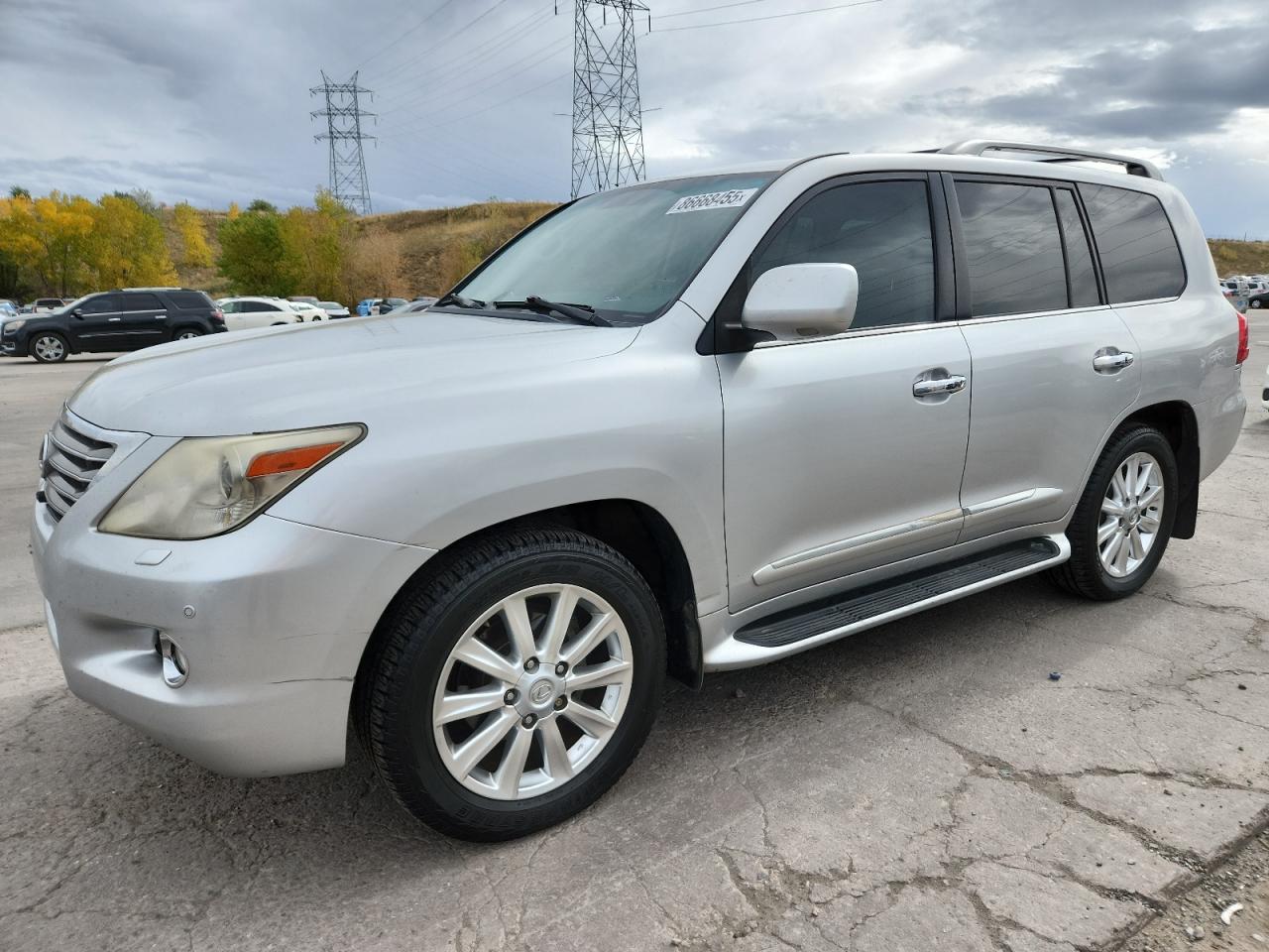 2008 Lexus LX 570, VIN JTJHY00W584001890 — Rear end