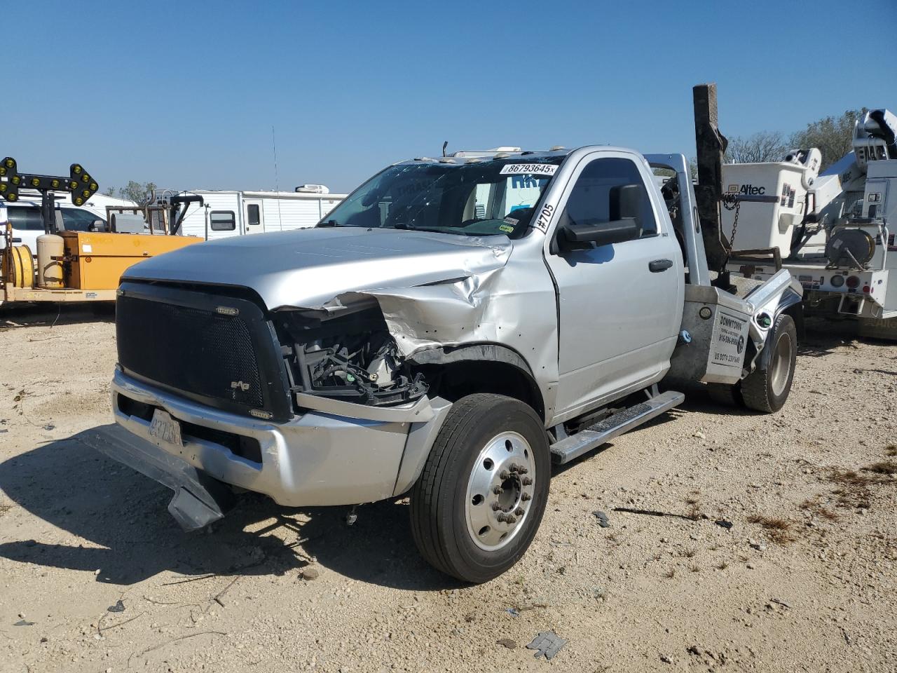 2017 Ram 4500, VIN 3C7WRLAL5HG626003 — Roof
