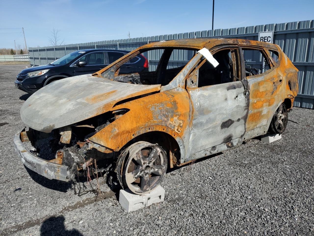 2013 Hyundai Santa Fe Sport, VIN 5XYZUDLA5DG077535 — Vandalism