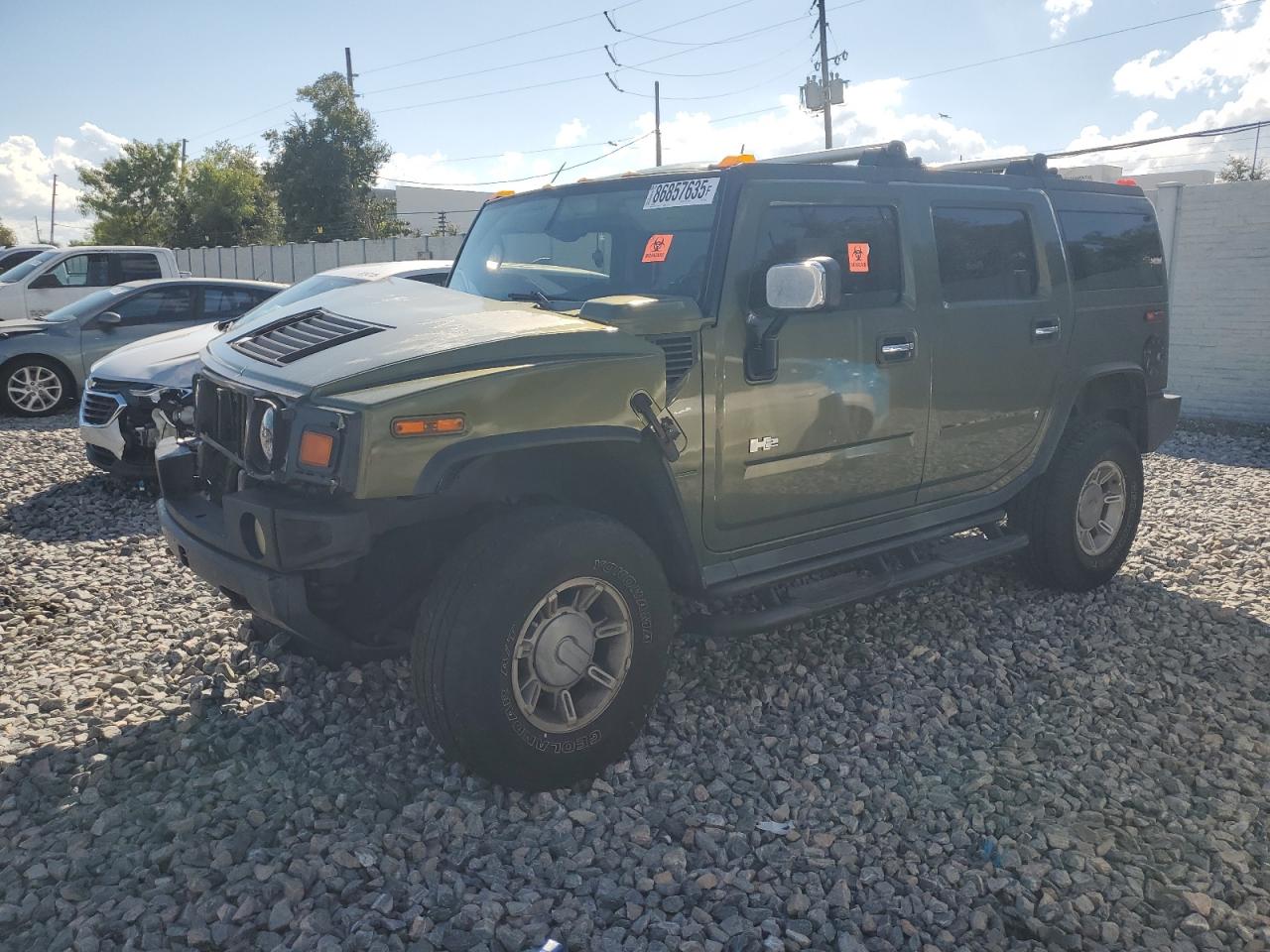 2003 Hummer H2, VIN 5GRGN23U73H125074 — Front end