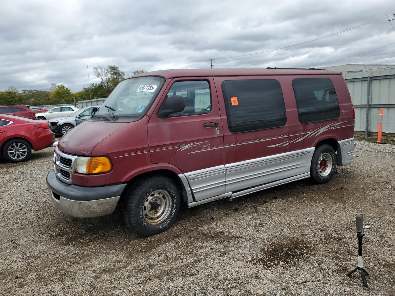 1999 Dodge Cargo, VIN 2B6HB11ZXXK511289 — Side