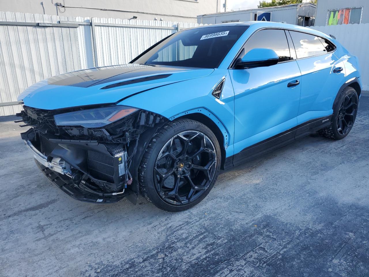 2024 Lamborghini Urus Performante, VIN ZPBUC3ZL8RLA35395 — Side