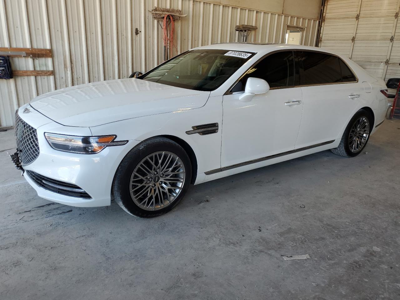 2021 Genesis G90 Premium, VIN KMTF34PA8MU084947 — Front end