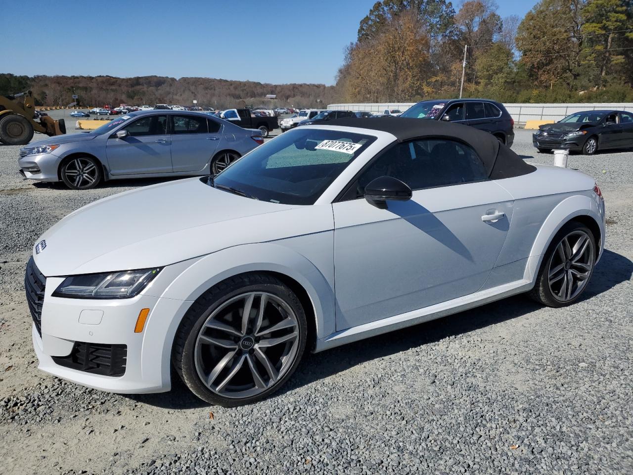 2017 Audi TT Roadster, VIN TRUT5CFV4H1010786 — Вода / потоп