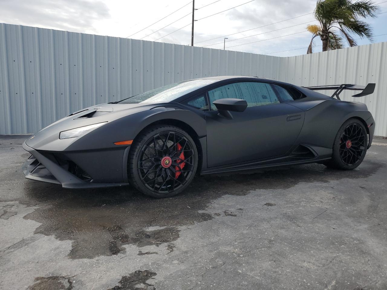 2022 Lamborghini Huracan, VIN ZHWUA6ZX0NLA18998 — Water / flood