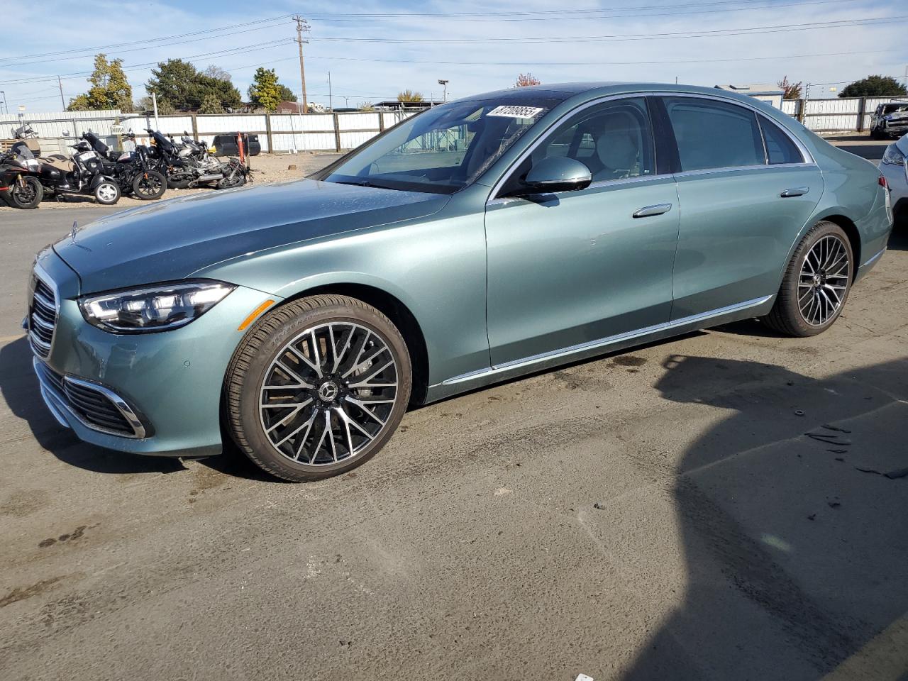2025 Mercedes-Benz S 500, VIN W1K6G6DB5SA331728 — Front end