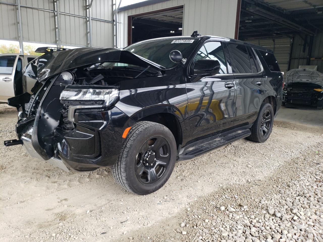 2021 Chevrolet Tahoe Commercial, VIN 1GNSCLED6MR464755 — Front end