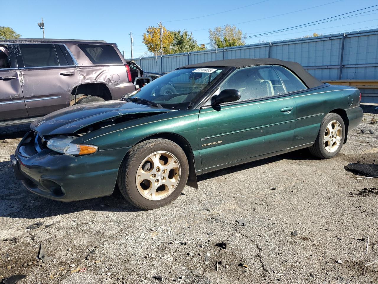 1998 Chrysler Sebring JXi, VIN 3C3EL55H7WT309408 — Перед