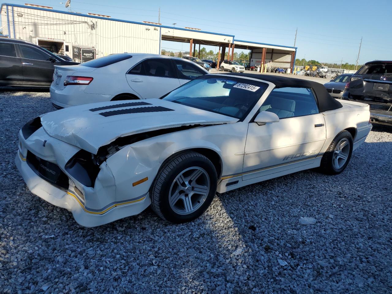 1990 Chevrolet Camaro IROC-Z, VIN 1G1FP33F3LL117932 — Front end