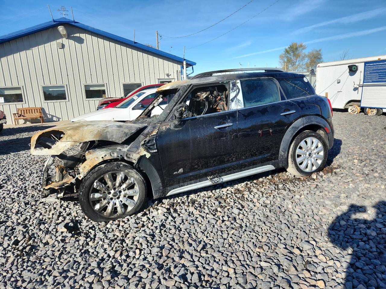 2020 MINI Countryman Cooper, VIN WMZYW5C04L3L15669 — Пожар