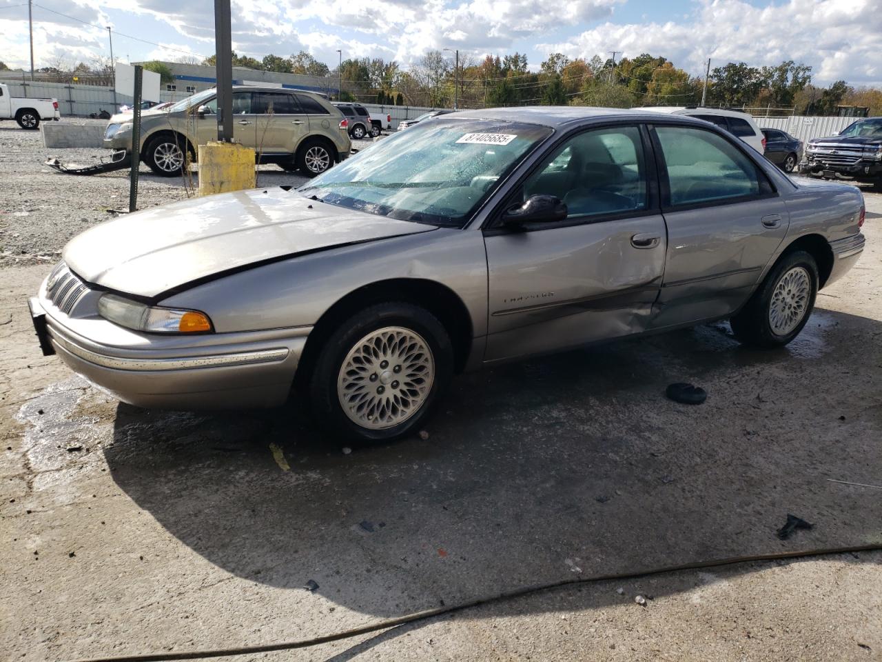 1997 Chrysler Concorde, VIN 2C3HD56F2VH534950 — Side