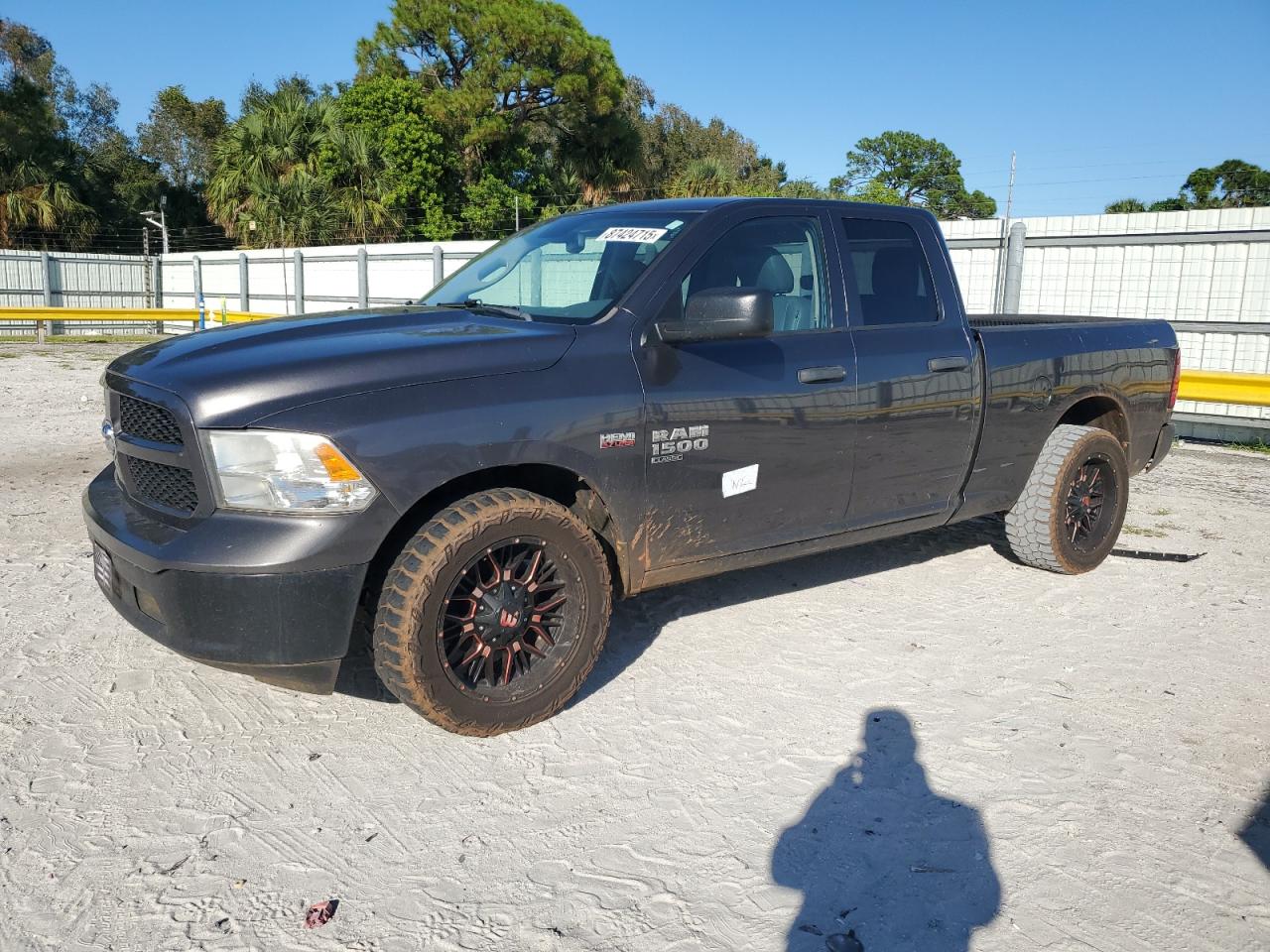 2019 Ram 1500 Tradesman, VIN 1C6RR6FTXKS600606 — Вода / потоп