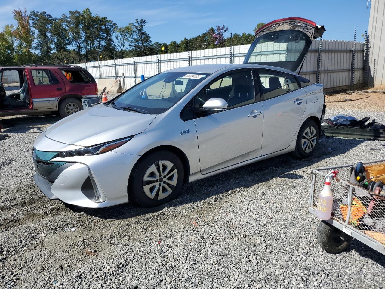 2018 Toyota Prius Premium, VIN JTDKARFP0J3097148 — Rear end