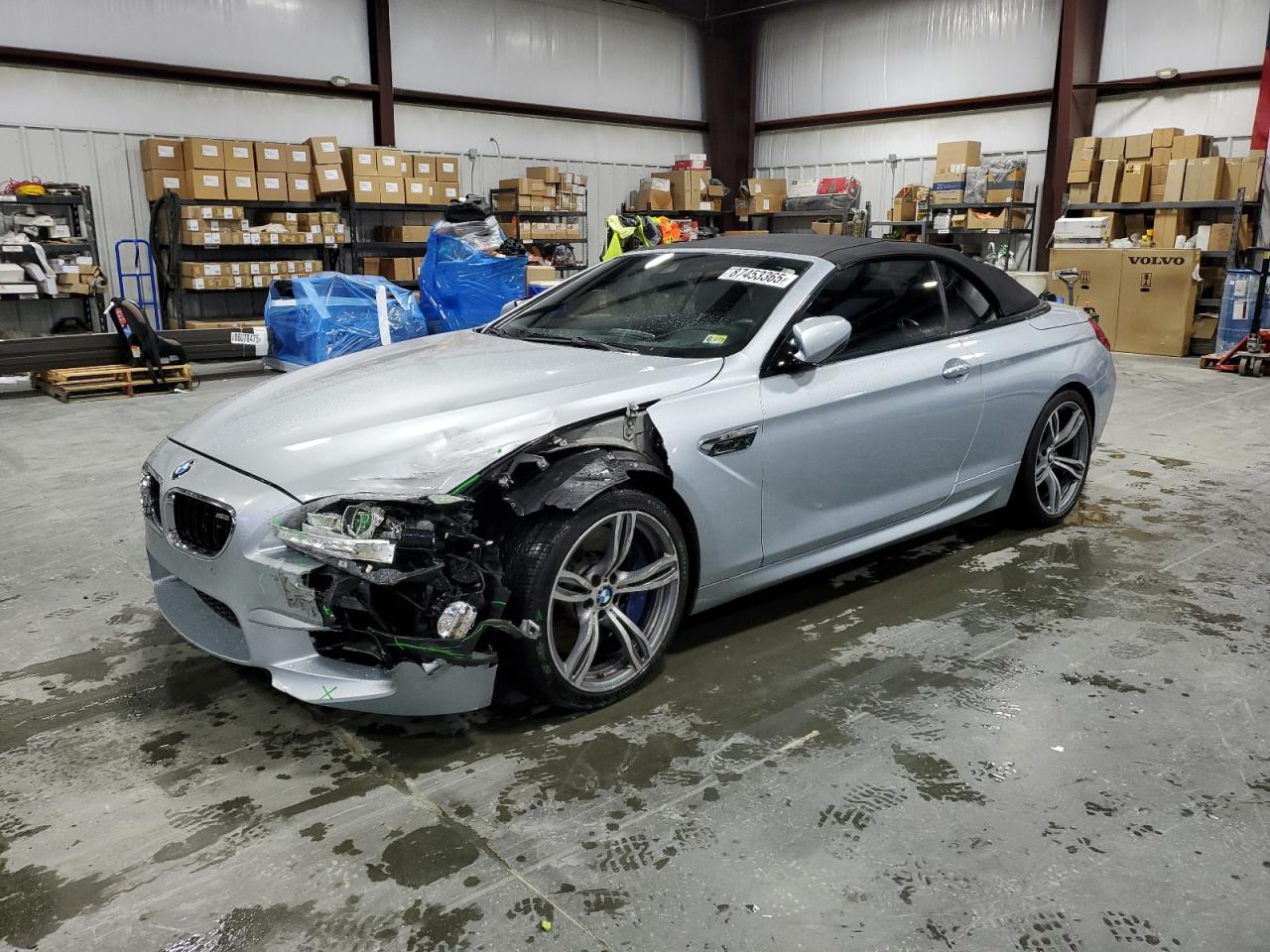 2013 BMW M6, VIN WBSLZ9C59DDZ78051 — Перед