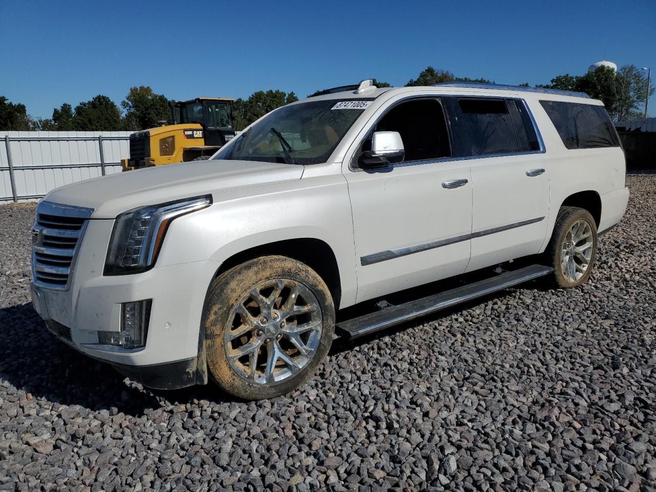 2017 Cadillac Escalade ESV Platinum, VIN 1GYS4KKJ9HR335774 — Water / flood