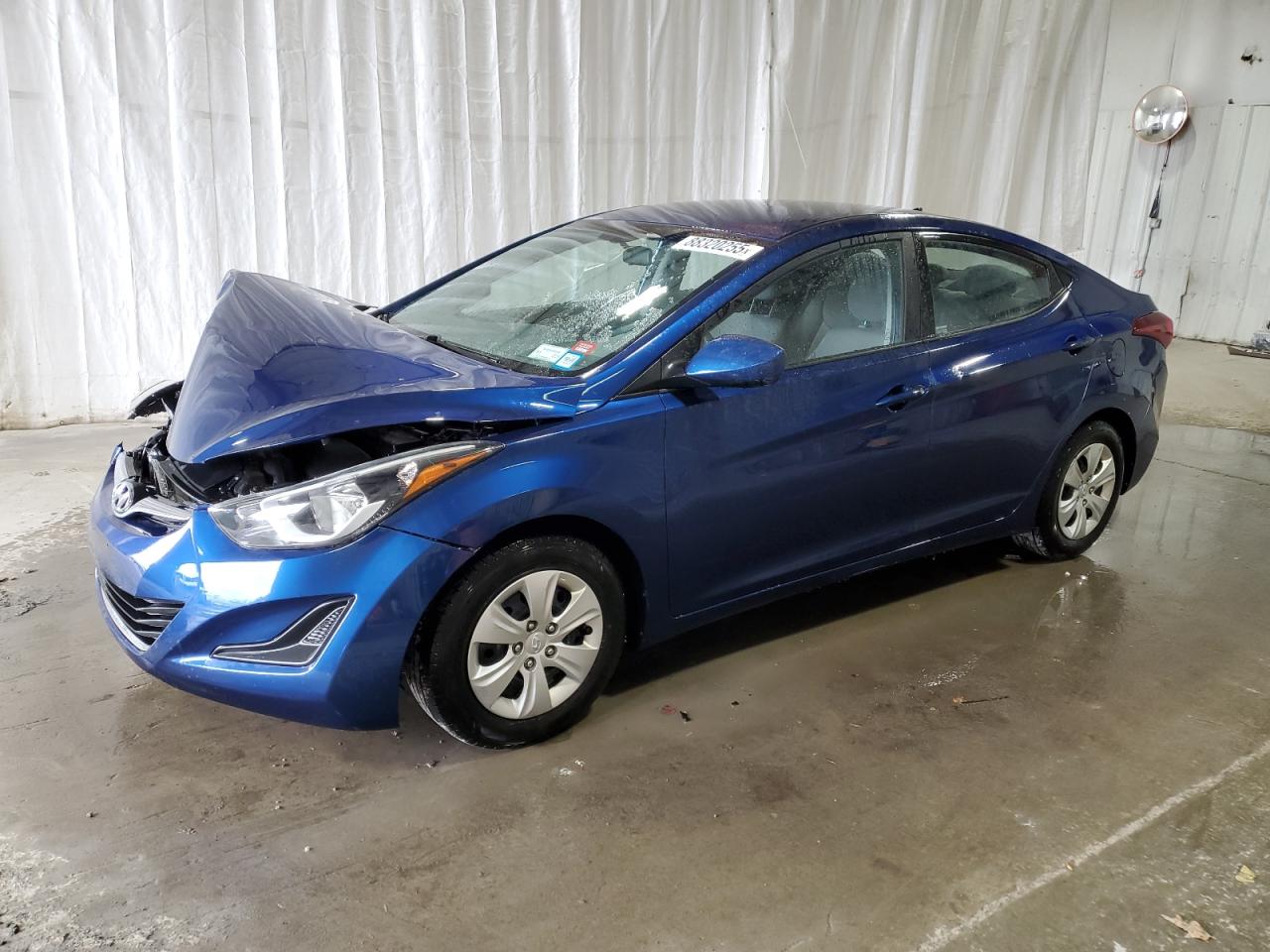 2016 Hyundai Elantra SE, VIN 5NPDH4AE7GH787571 — Front end